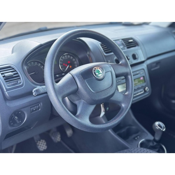 SKODA Roomster - Image 10