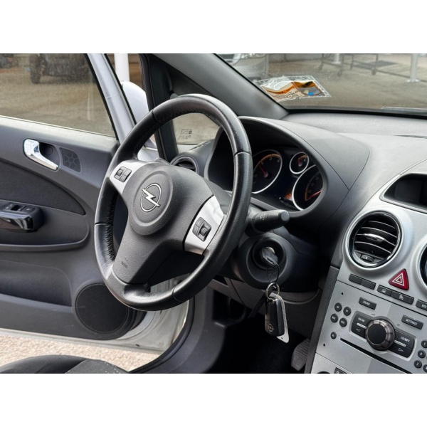 OPEL Corsa - immagine 22