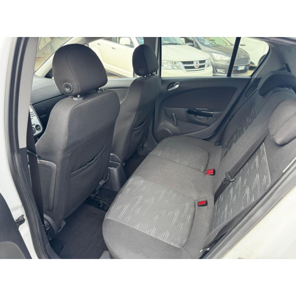 OPEL Corsa - immagine 14
