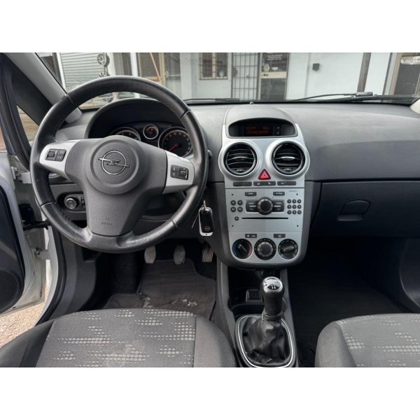 OPEL Corsa - immagine 18