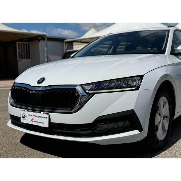 SKODA Octavia - immagine 11
