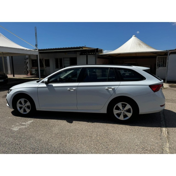 SKODA Octavia - immagine 3