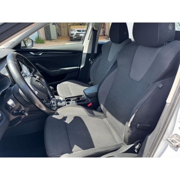 SKODA Octavia - immagine 16