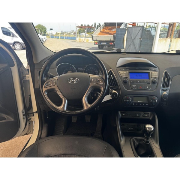 HYUNDAI iX35 - immagine 19