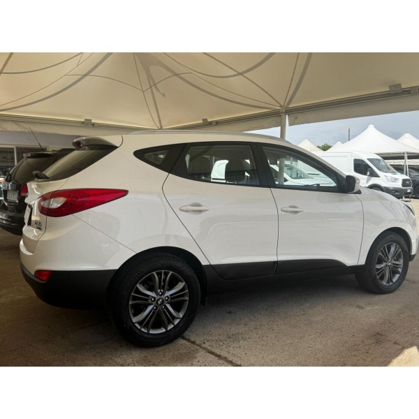 HYUNDAI iX35 - immagine 7