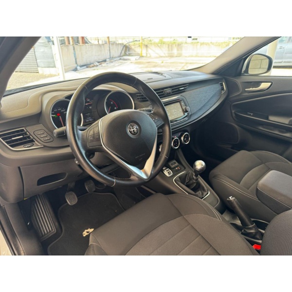 ALFA ROMEO Giulietta - immagine 14