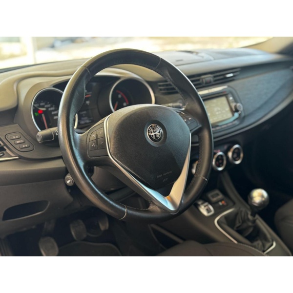 ALFA ROMEO Giulietta - immagine 13
