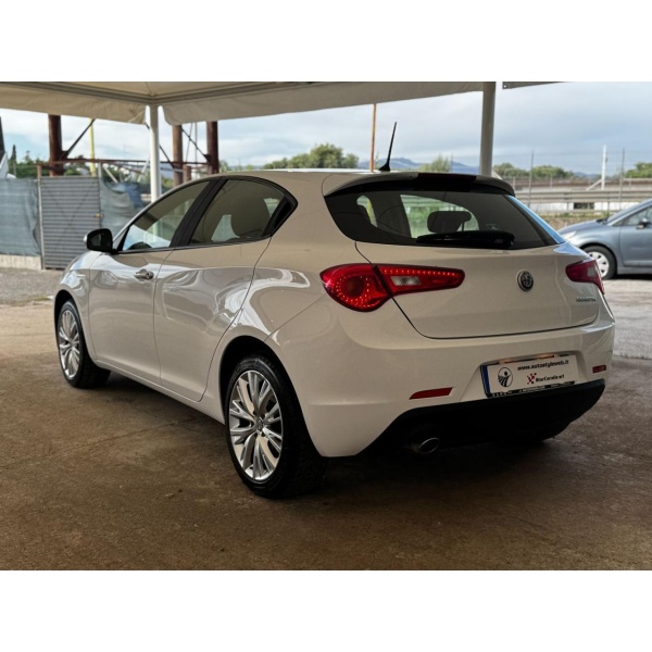 ALFA ROMEO Giulietta - immagine 9