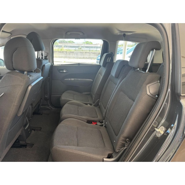 PEUGEOT 5008 - immagine 14