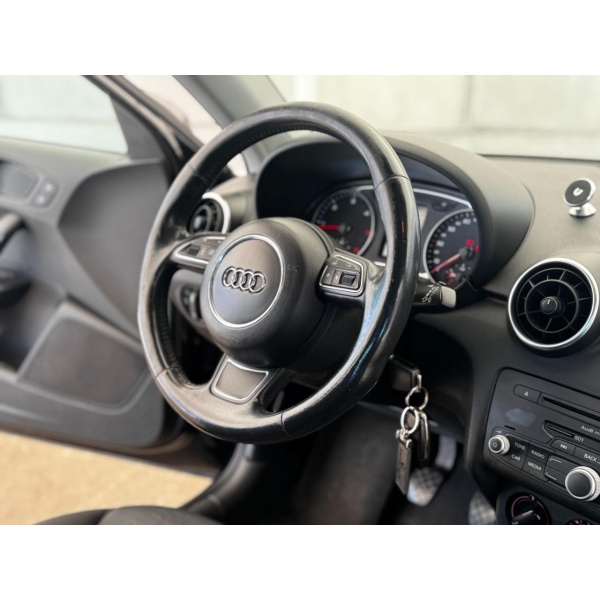 AUDI A1 - immagine 24