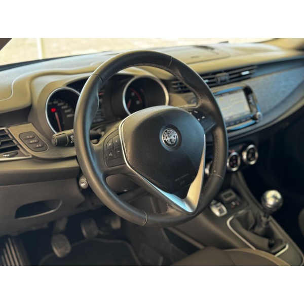 ALFA ROMEO Giulietta - immagine 15