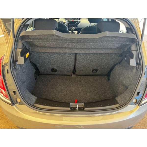 LANCIA Ypsilon - immagine 29