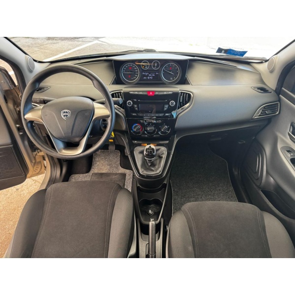 LANCIA Ypsilon - immagine 22