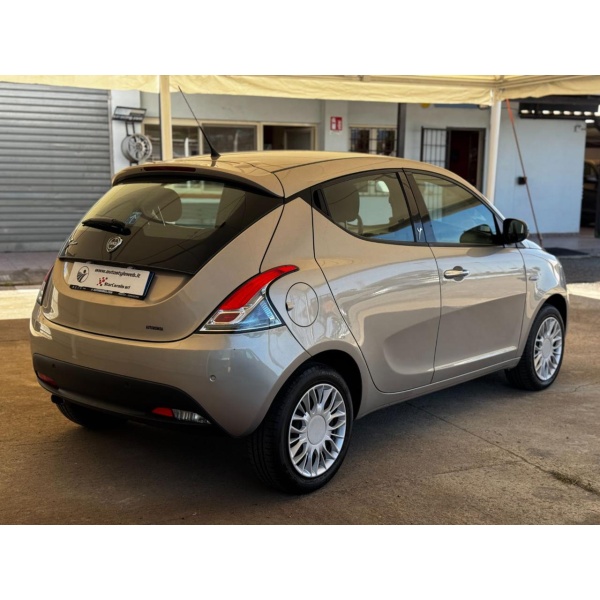 LANCIA Ypsilon - immagine 7