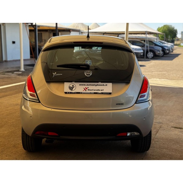 LANCIA Ypsilon - immagine 8