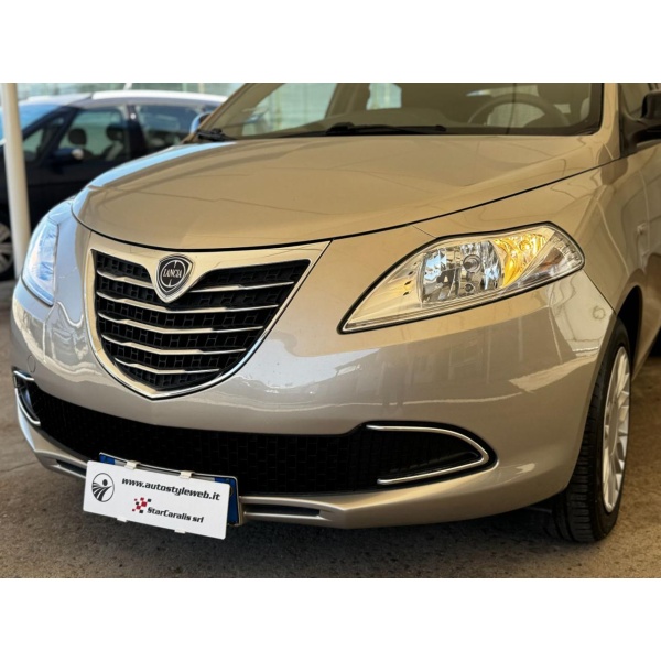 LANCIA Ypsilon - immagine 10