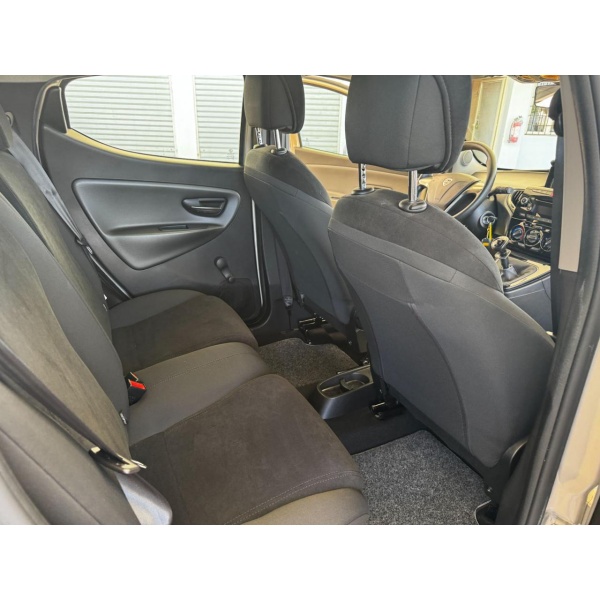 LANCIA Ypsilon - immagine 28