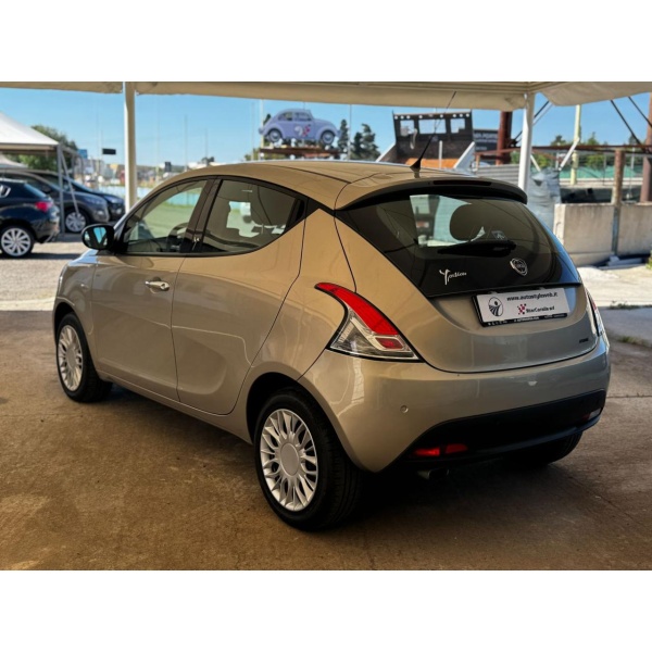 LANCIA Ypsilon - immagine 9
