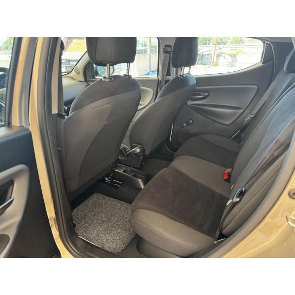 LANCIA Ypsilon - immagine 17