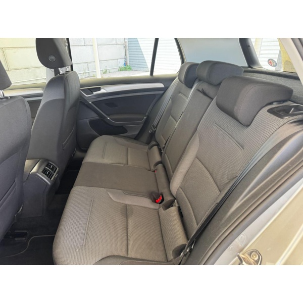 VOLKSWAGEN Golf - immagine 18