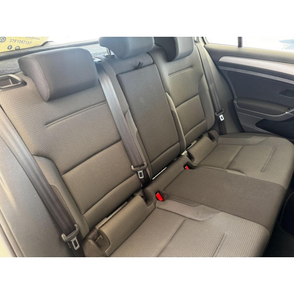 VOLKSWAGEN Golf - immagine 27