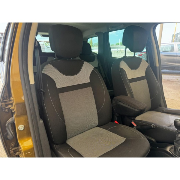 DACIA Duster - immagine 27