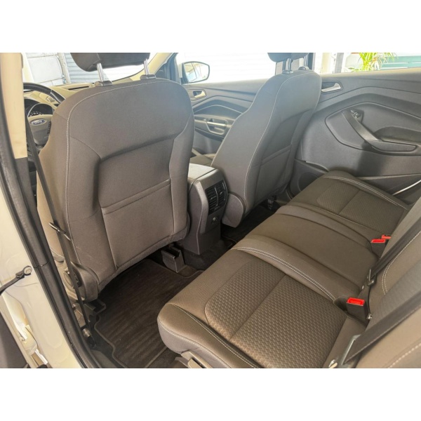 FORD Kuga - immagine 18