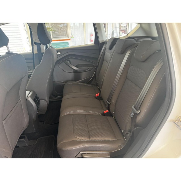 FORD Kuga - immagine 17