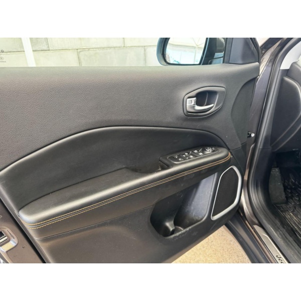JEEP Compass - immagine 17