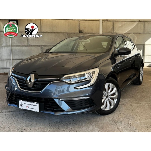 RENAULT Megane