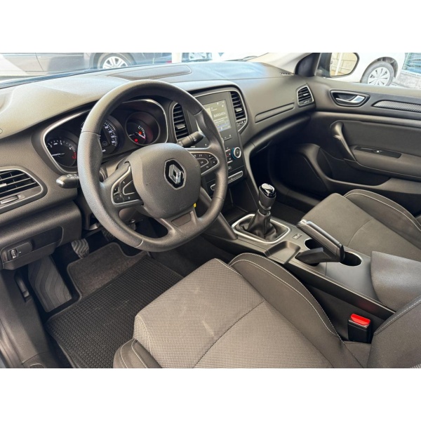 RENAULT Megane - immagine 12