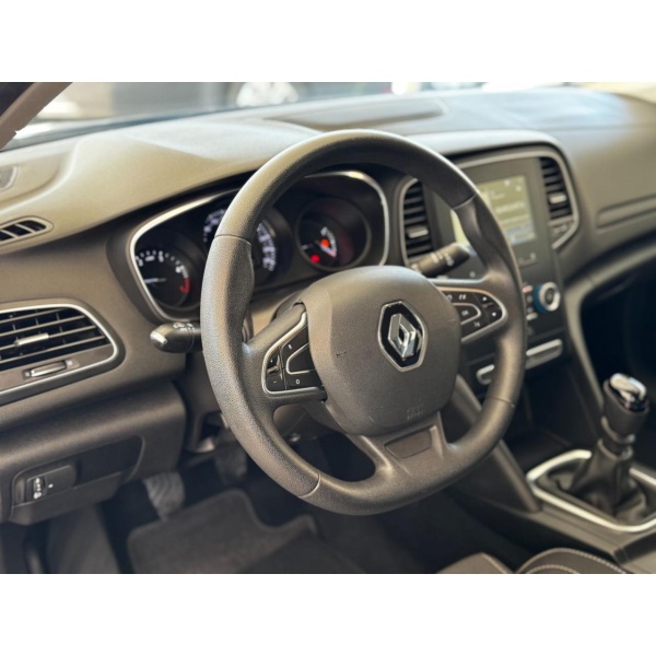 RENAULT Megane - immagine 11