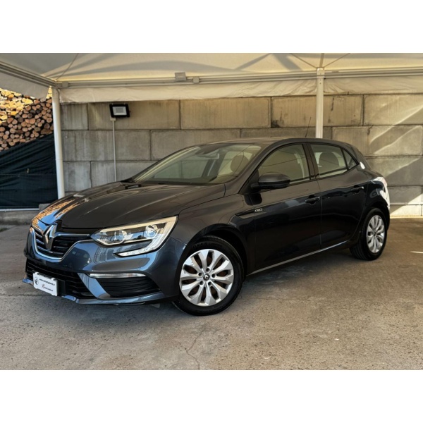 RENAULT Megane - immagine 2