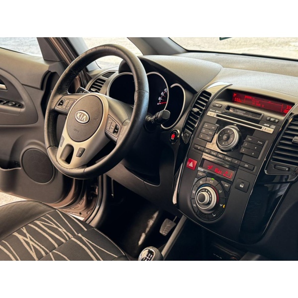 KIA Venga - immagine 27