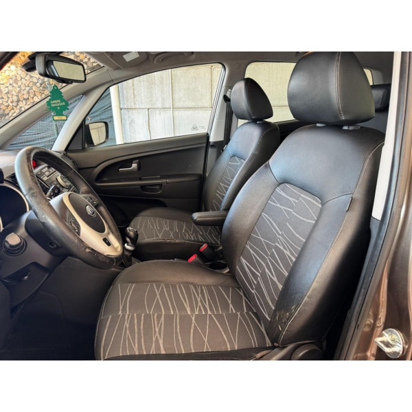 KIA Venga - immagine 14