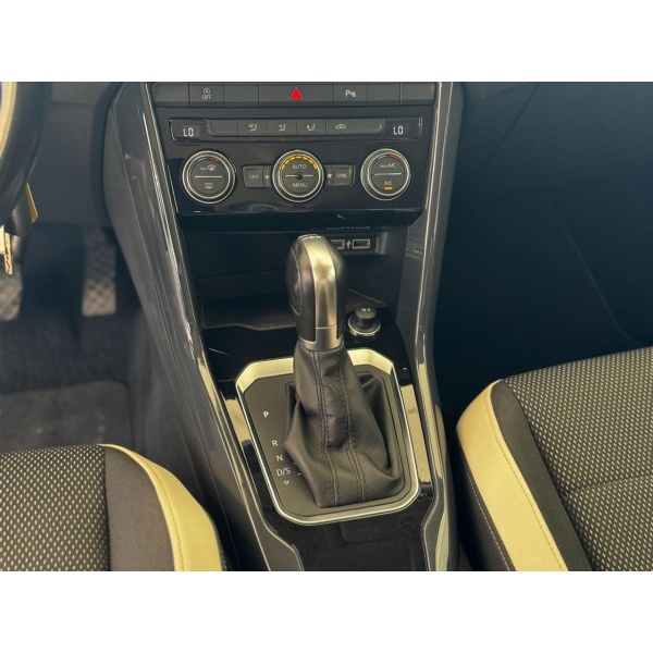 VOLKSWAGEN T-Roc - immagine 22