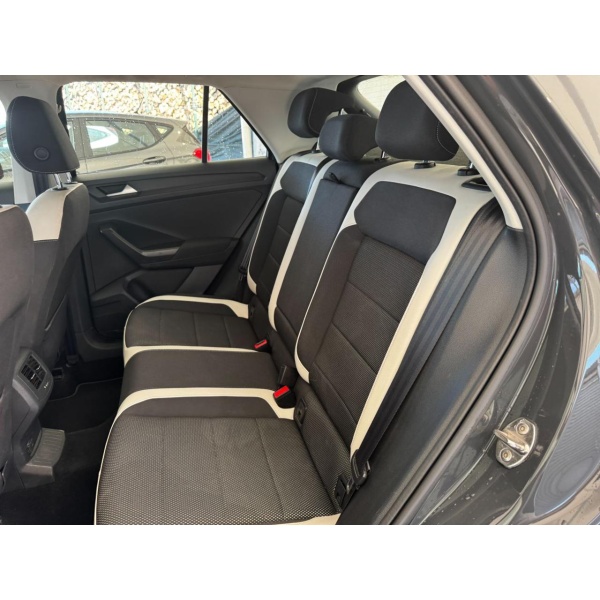 VOLKSWAGEN T-Roc - immagine 17