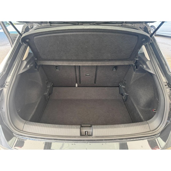 VOLKSWAGEN T-Roc - immagine 23