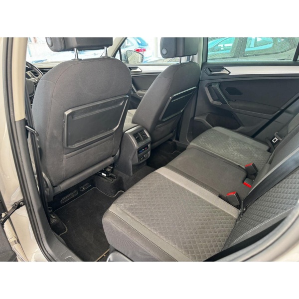VOLKSWAGEN Tiguan - immagine 13