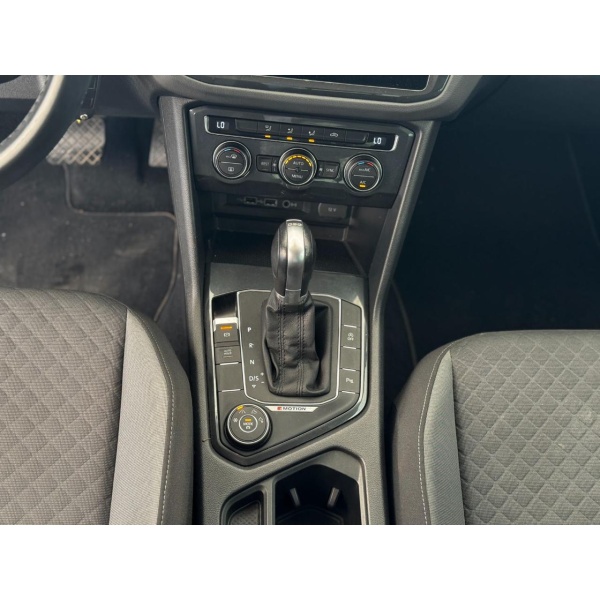 VOLKSWAGEN Tiguan - immagine 19