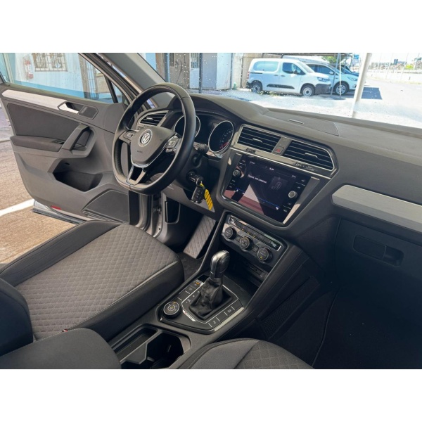VOLKSWAGEN Tiguan - immagine 25
