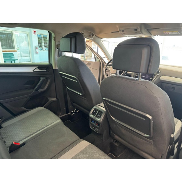 VOLKSWAGEN Tiguan - immagine 22