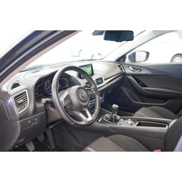MAZDA 3 - immagine 15