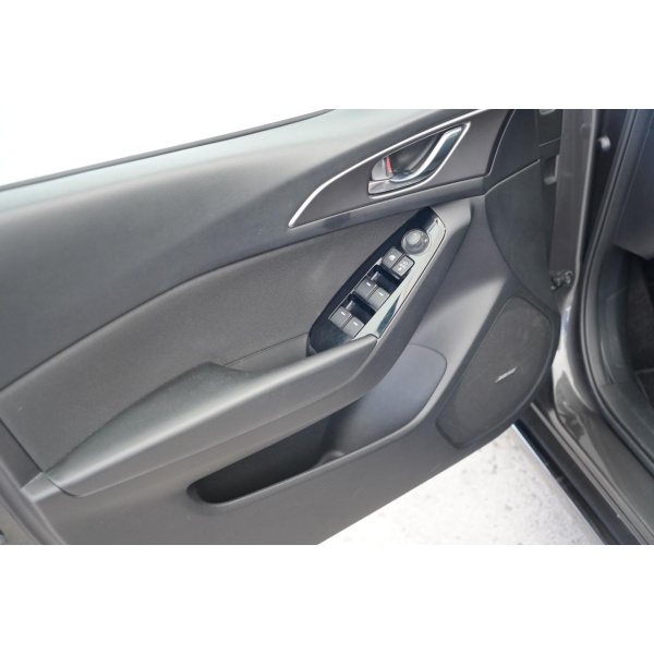 MAZDA 3 - immagine 17