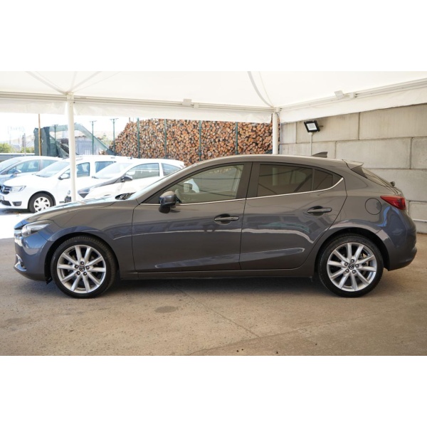 MAZDA 3 - immagine 3