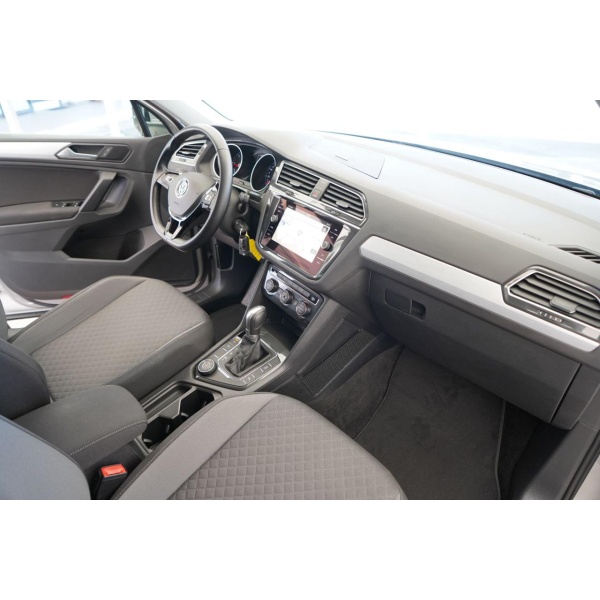 VOLKSWAGEN Tiguan - immagine 28