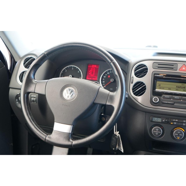 VOLKSWAGEN Tiguan - immagine 21
