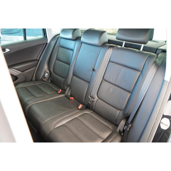 VOLKSWAGEN Tiguan - immagine 19