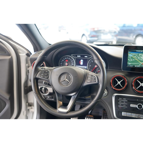 MERCEDES-BENZ A 200 - immagine 23