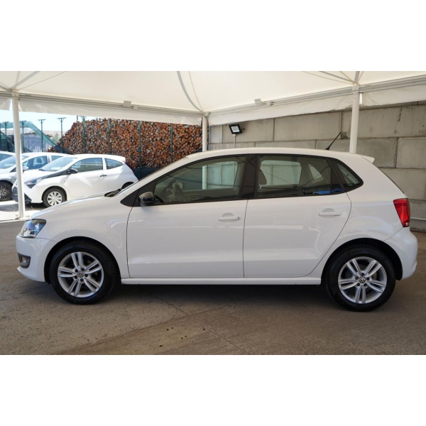VOLKSWAGEN Polo - immagine 3